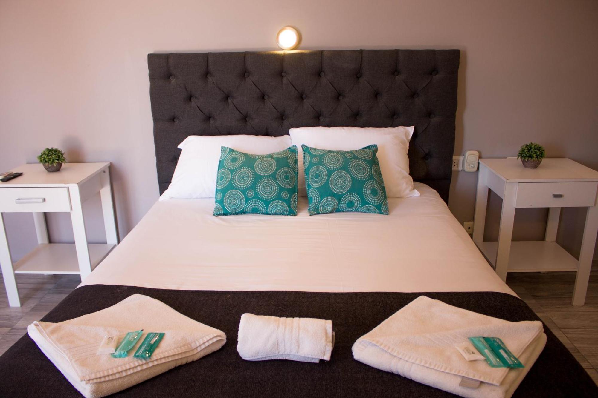 Hotel Terrazas By Cph Villa Carlos Paz Room photo