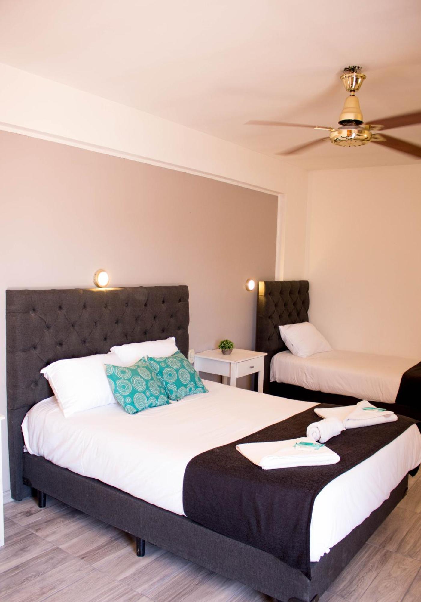 Hotel Terrazas By Cph Villa Carlos Paz Room photo